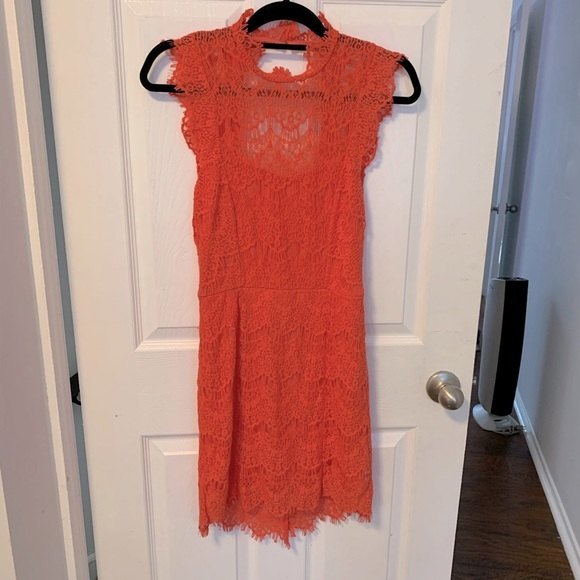 FREE PEOPLE Daydream Lace Keyhole Back Dress - Picture 1 of 4